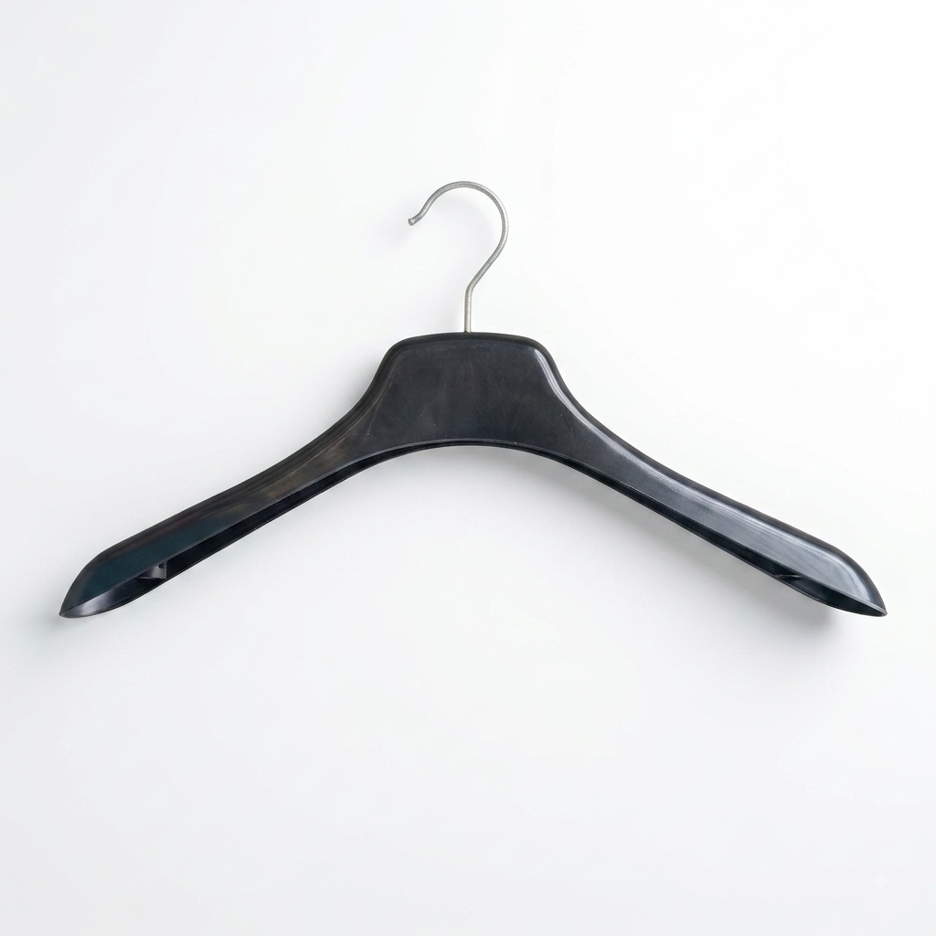 Cote Hanger